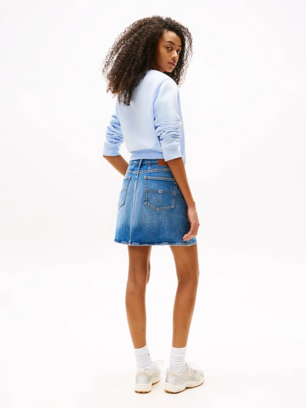חצאית ג׳ינס קלאסית – תמונה 2